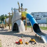514, Seepark Apartament