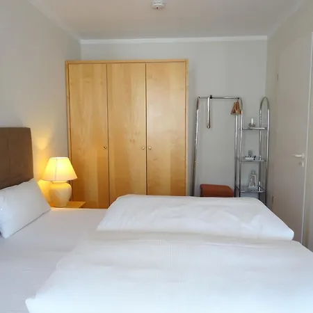 Apartment 514, Seepark